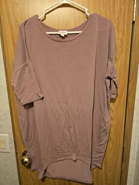 LuLaRoe Short Sleeve Tunic in Dusty Mauve